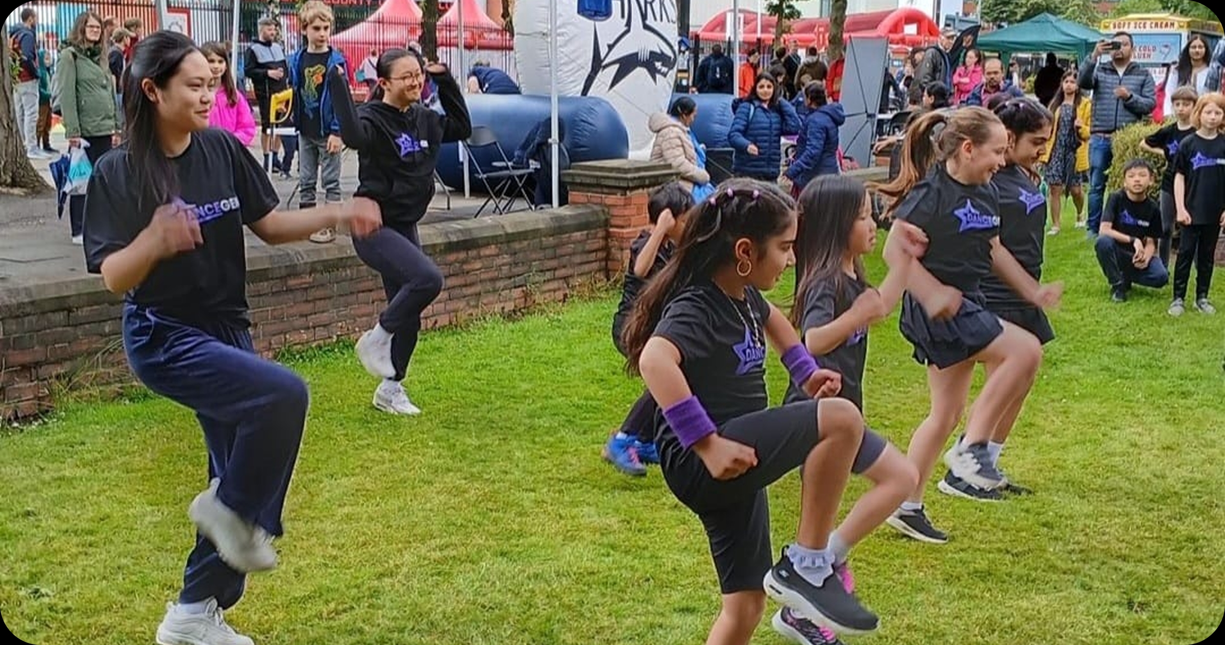 About DanceGen